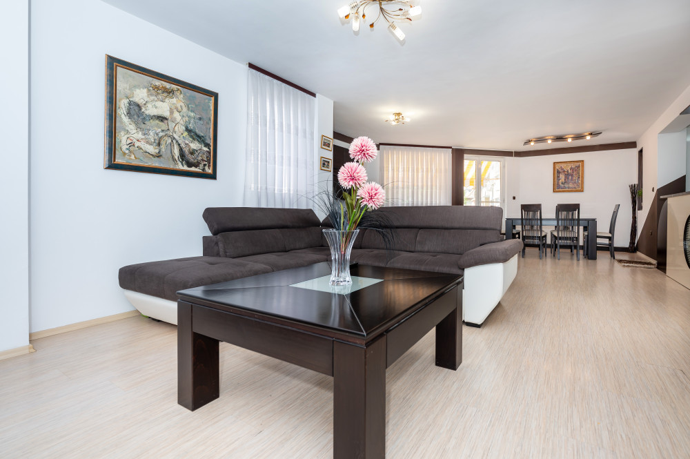 Exceptional standalone multifunctional building with outstanding investment potential in Sadiyski district, Plovdiv