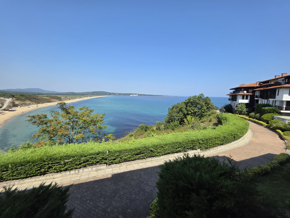 One-bedroom apartment in the “St. Thomas” complex—between the Dunes and Arkutino Beach