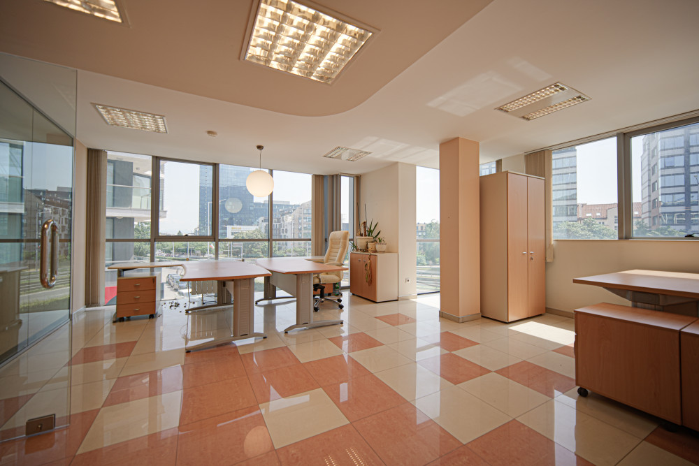 Luxury office close to Bulgaria Mall for sale