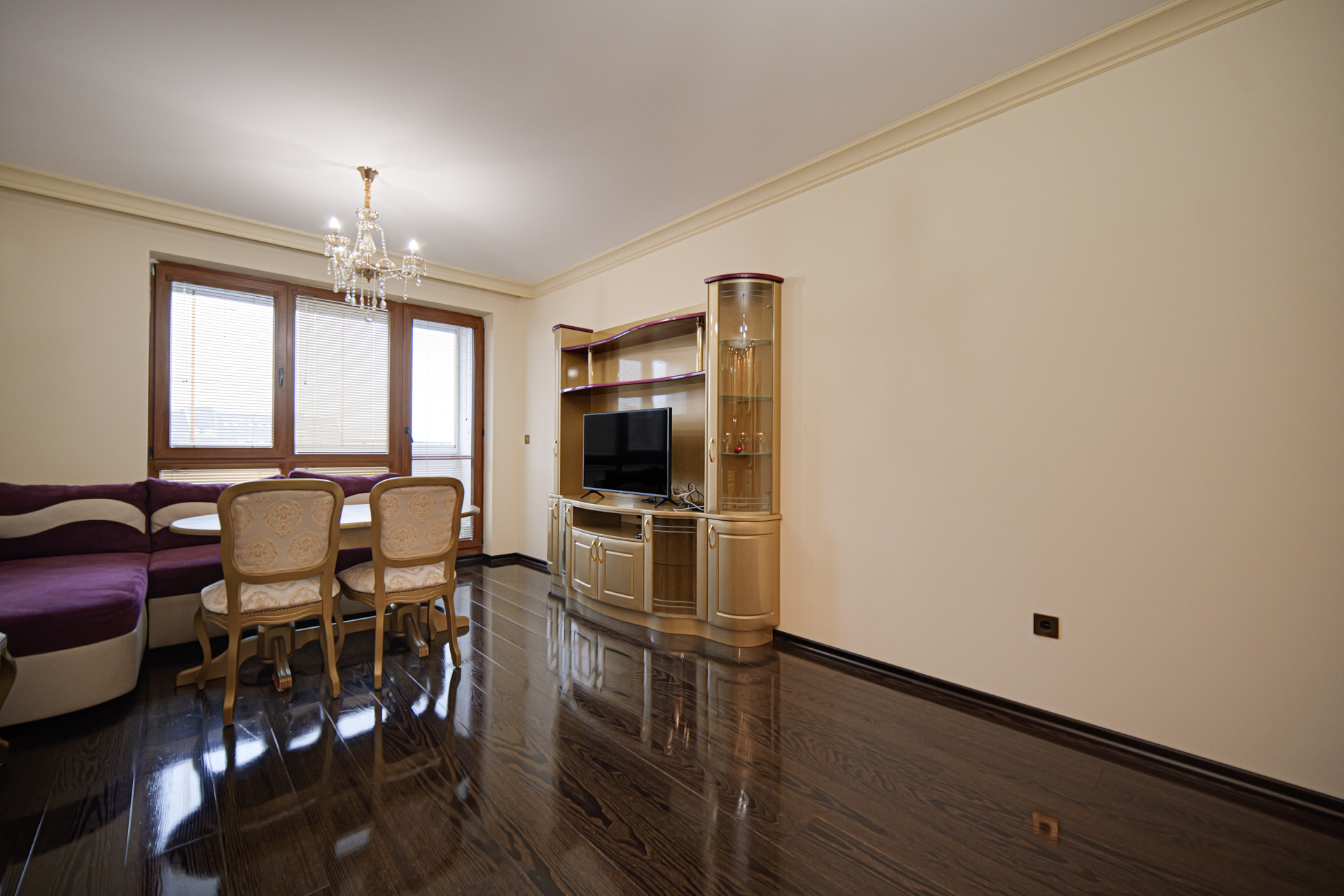 Spacious two-room apartment in g.k.Banishora for rent